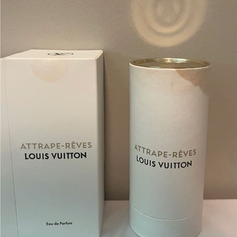Louis Vuitton Attrape-Rêves Perfume in White and Gold
